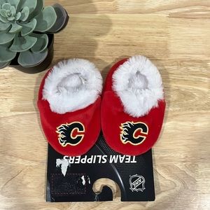 NHL | Calgary Flames Baby Slippers